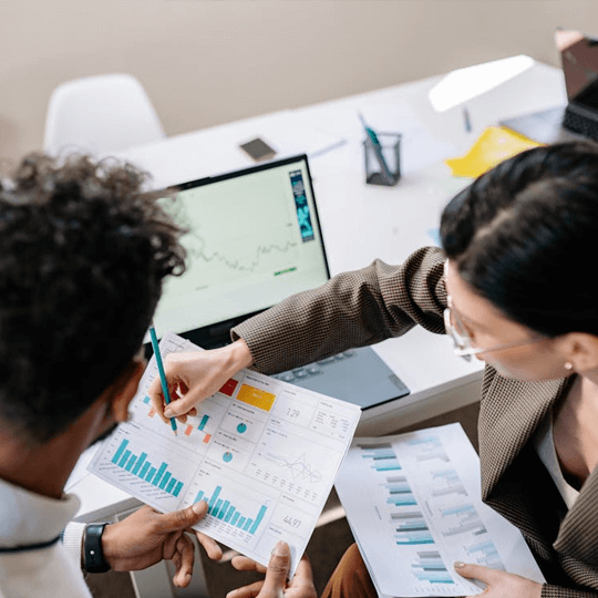 TrustTraderAI - Team di esperti di criptovalute